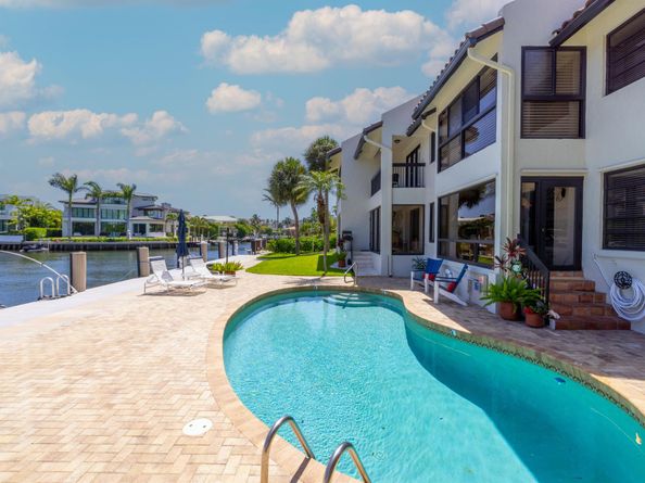 1015 Bel Air Drive 2, Highland Beach FL 33487
