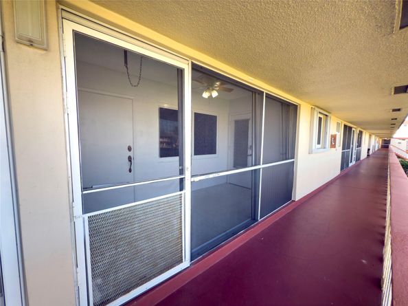 5300 Washington St D303, Hollywood FL 33021