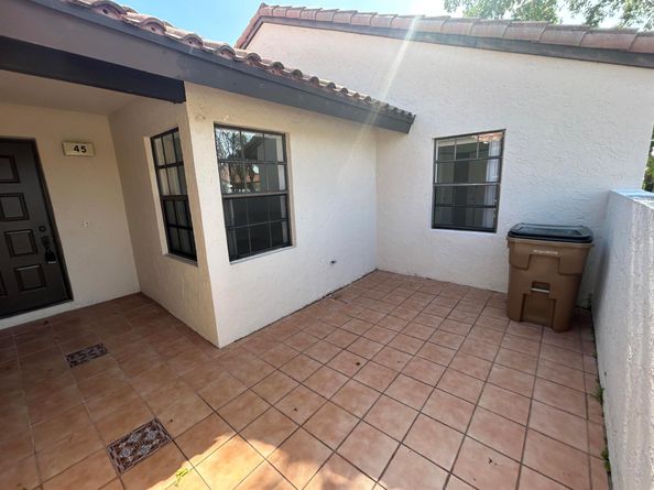 45 Columbia Court, Deerfield Beach FL 33442