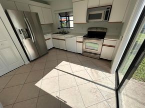 45 Columbia Court, Deerfield Beach FL 33442