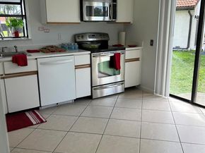 45 Columbia Court, Deerfield Beach FL 33442