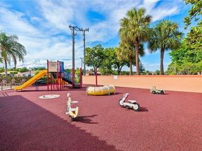 45 Columbia Court, Deerfield Beach FL 33442