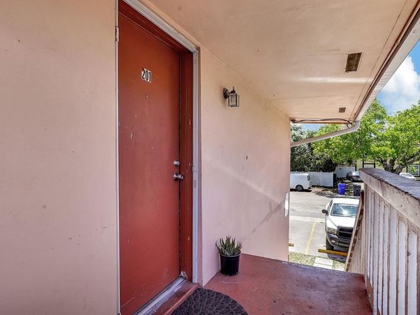 Undisclosed Address #FX-10515096, Pompano Beach FL 33068