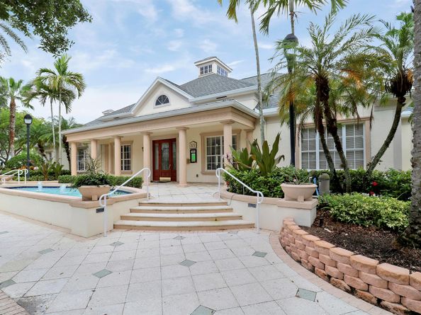 776 Dakota Drive 106, Jupiter FL 33458