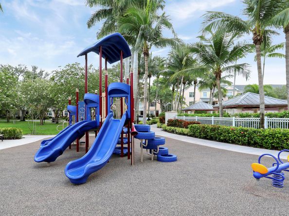 776 Dakota Drive 106, Jupiter FL 33458