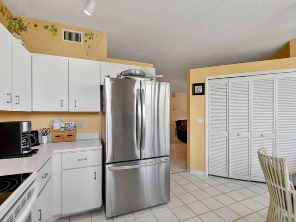 5965 Parkwalk Drive, Boynton Beach FL 33472