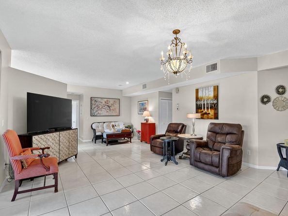 5965 Parkwalk Drive, Boynton Beach FL 33472