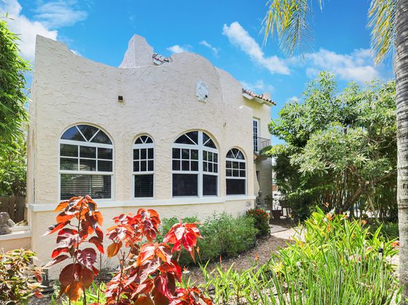 24 S Ocean Breeze, Lake Worth Beach FL 33460