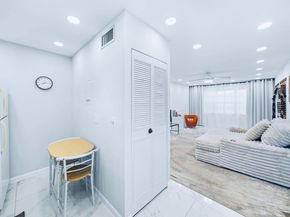 129 Lake Carol Drive 129, West Palm Beach FL 33411