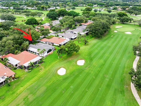 14 Oaks Lane, Boynton Beach FL 33436