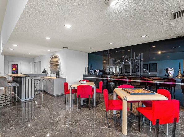 14 Oaks Lane, Boynton Beach FL 33436