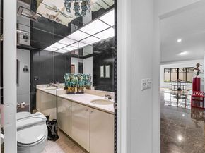 14 Oaks Lane, Boynton Beach FL 33436