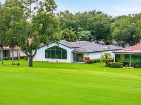 14 Oaks Lane, Boynton Beach FL 33436