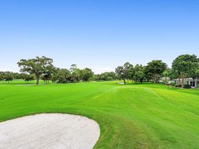 14 Oaks Lane, Boynton Beach FL 33436