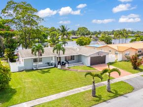 1740 NW 113 Avenue, Pembroke Pines FL 33026