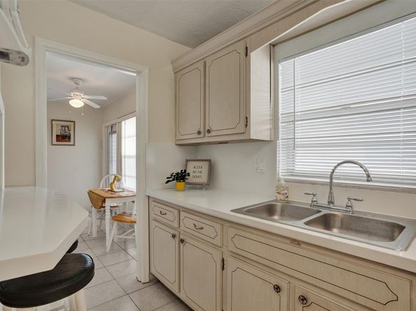 1300 N 12th Ct 4B, Hollywood FL 33019