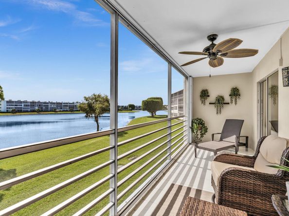 2083 Guildford E, Boca Raton FL 33434