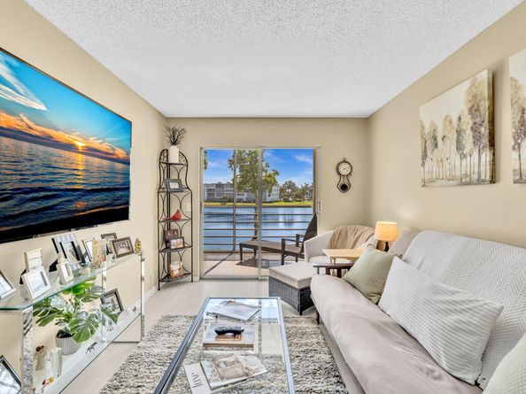 2083 Guildford E, Boca Raton FL 33434