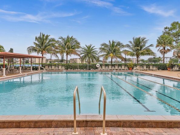 2083 Guildford E, Boca Raton FL 33434