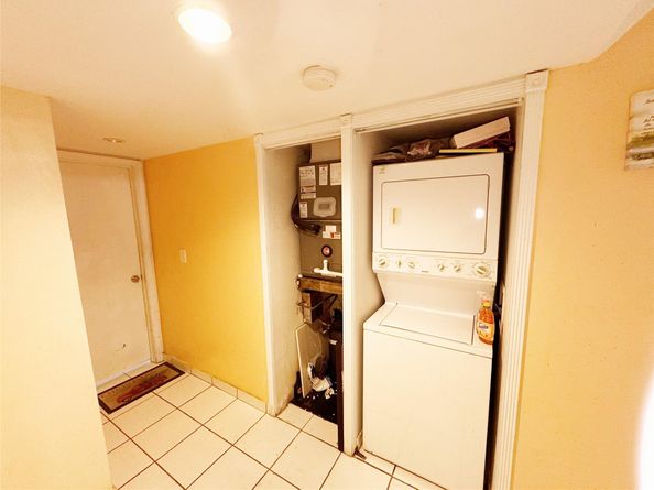6780 W 2nd Ct 313, Hialeah FL 33012