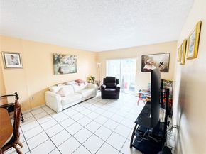 6780 W 2nd Ct 313, Hialeah FL 33012