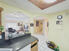 6780 W 2nd Ct 313, Hialeah FL 33012