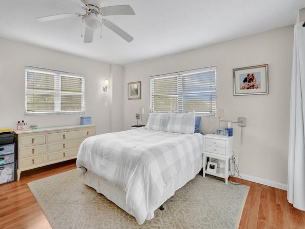 2208 S Cypress Bend Dr 401, Pompano Beach FL 33069