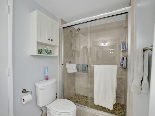 2208 S Cypress Bend Dr 401, Pompano Beach FL 33069