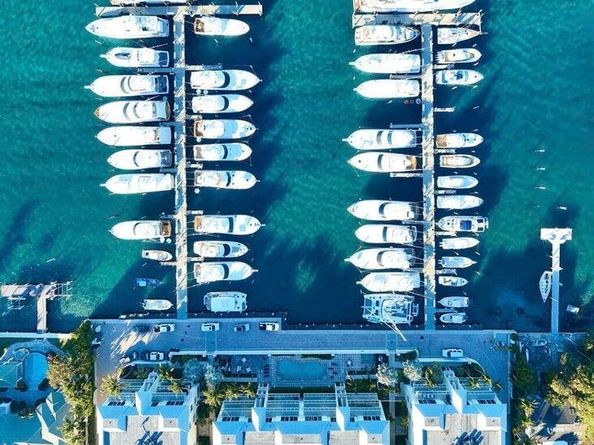 184 Lake Drive 2304, Palm Beach Shores FL 33404