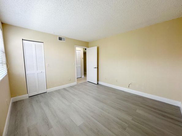 1241 SW 46th Avenue 1008, Pompano Beach FL 33069