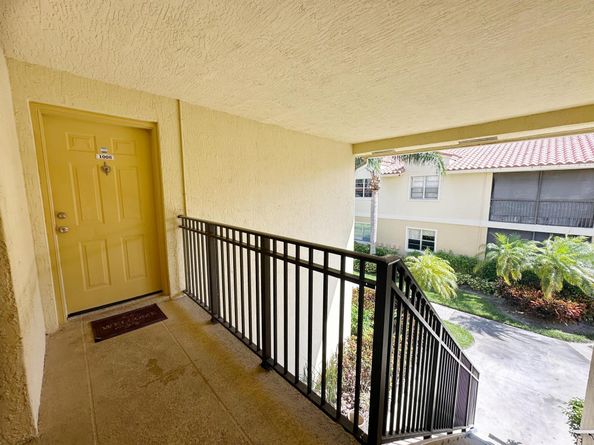 1241 SW 46th Avenue 1008, Pompano Beach FL 33069