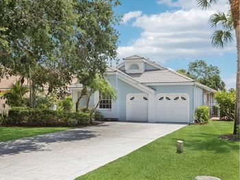 12921 Oak Knoll Drive