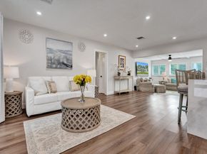 801 SE 9th Ave, Deerfield Beach FL 33441