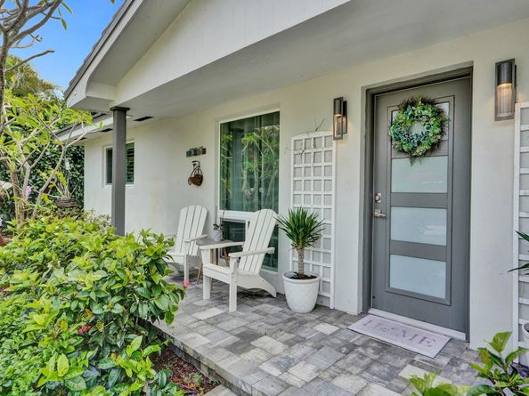 801 SE 9th Ave, Deerfield Beach FL 33441