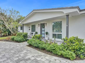 801 SE 9th Ave, Deerfield Beach FL 33441