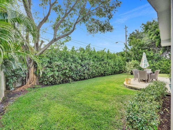 801 SE 9th Ave, Deerfield Beach FL 33441