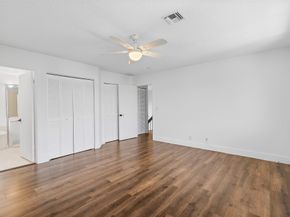 5408 NW 109th Ln, Coral Springs FL 33076