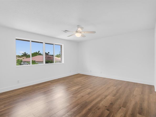 5408 NW 109th Ln, Coral Springs FL 33076