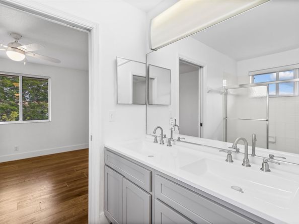5408 NW 109th Ln, Coral Springs FL 33076