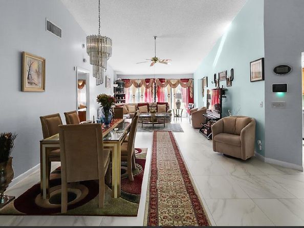 151 Meander Circle, Royal Palm Beach FL 33411