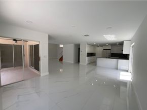 6805 NW 75th Pl, Parkland FL 33067
