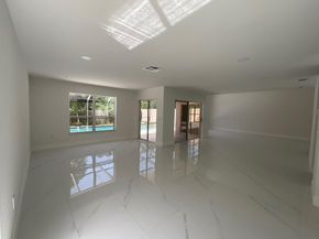 6805 NW 75th Pl, Parkland FL 33067