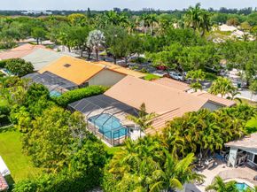 5264 NW 89th Dr, Coral Springs FL 33067