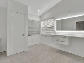 5264 NW 89th Dr, Coral Springs FL 33067