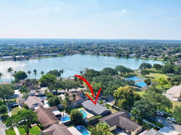 11536 SW 55th Court, Cooper City FL 33330