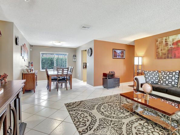 11536 SW 55th Court, Cooper City FL 33330