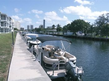 465 Paradise Isle Blvd