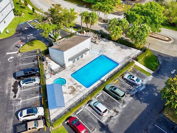 8380 Sands Point Blvd J309, Tamarac FL 33321