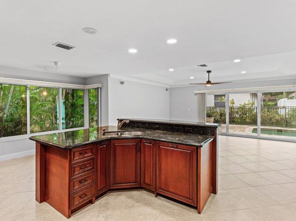 6015 Buena Vista Court, Boca Raton FL 33433