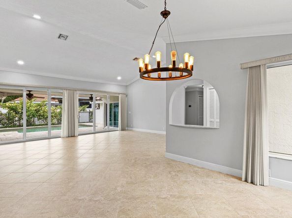 6015 Buena Vista Court, Boca Raton FL 33433